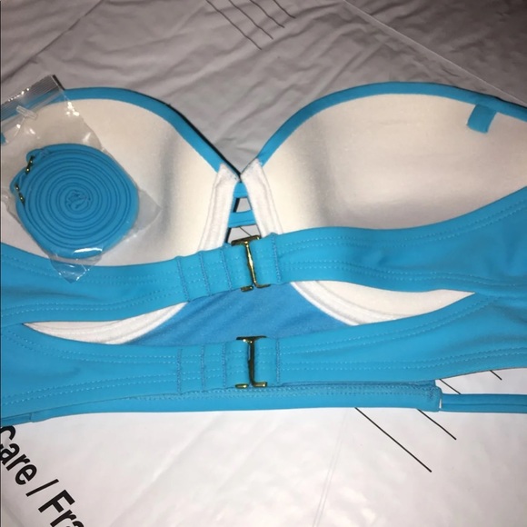 🌹🌹NWT  Medium Swimsuit Top Gorgeous Blue - Picture 3 of 4